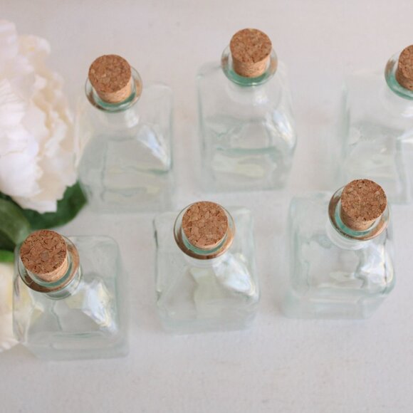 Vintage 1990s Glass Bottle With Cork / 8 Oz Recycled Spanish Glass - Picture 10 of 10